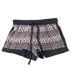 Black and white patterned shorts